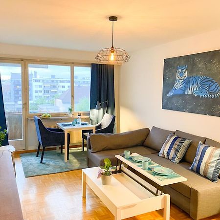 Special Blue Tiger Apartment Basel, Messe Kleinbasel 10-Star Bagian luar foto