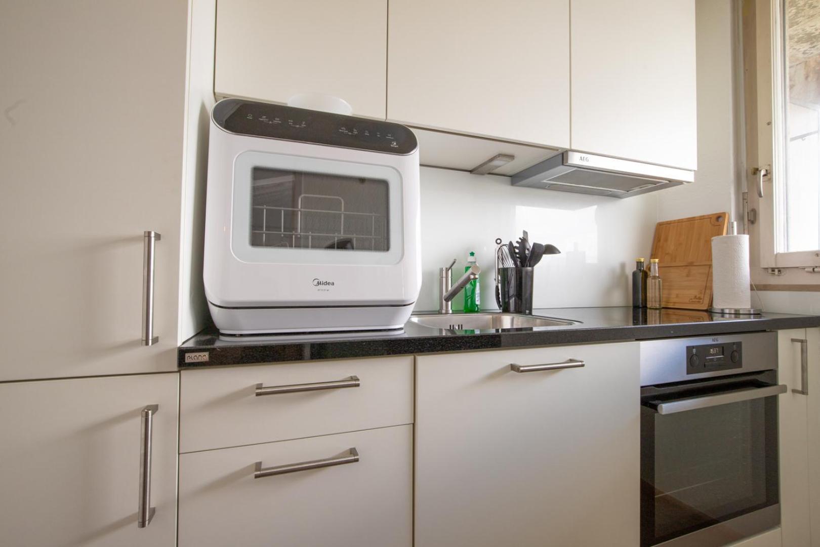 Special Blue Tiger Apartment Basel, Messe Kleinbasel 10-Star Bagian luar foto